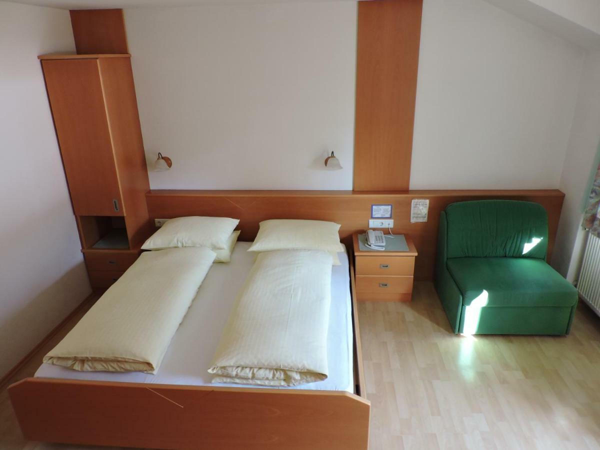 Kuehlerhof Aparthotel Anterselva di Mezzo Bagian luar foto