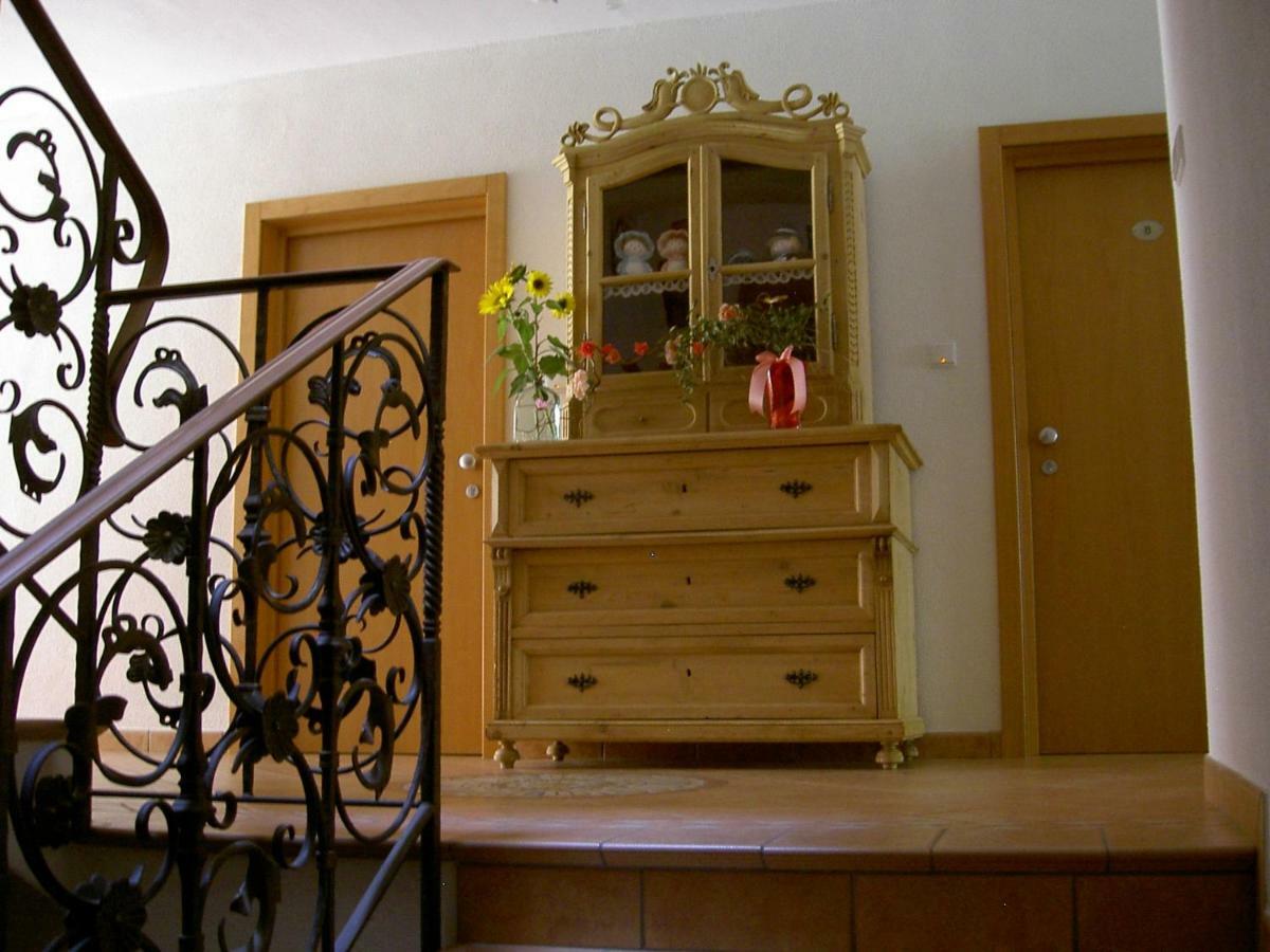 Kuehlerhof Aparthotel Anterselva di Mezzo Bagian luar foto