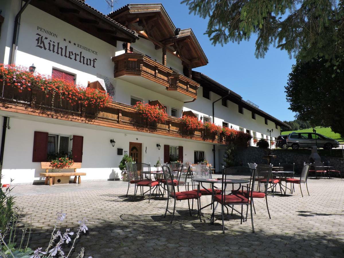 Kuehlerhof Aparthotel Anterselva di Mezzo Bagian luar foto