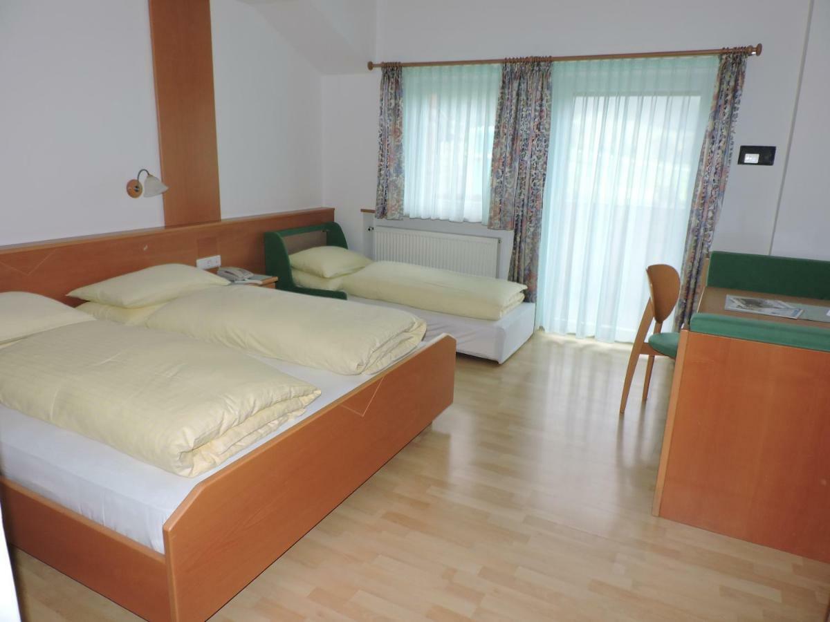 Kuehlerhof Aparthotel Anterselva di Mezzo Bagian luar foto