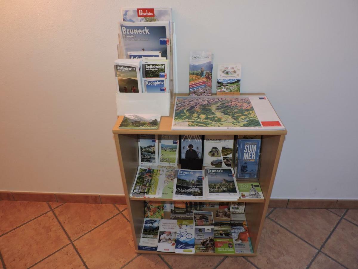 Kuehlerhof Aparthotel Anterselva di Mezzo Bagian luar foto