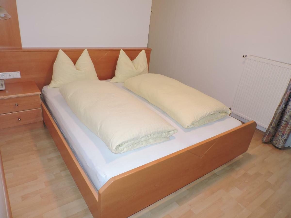 Kuehlerhof Aparthotel Anterselva di Mezzo Bagian luar foto